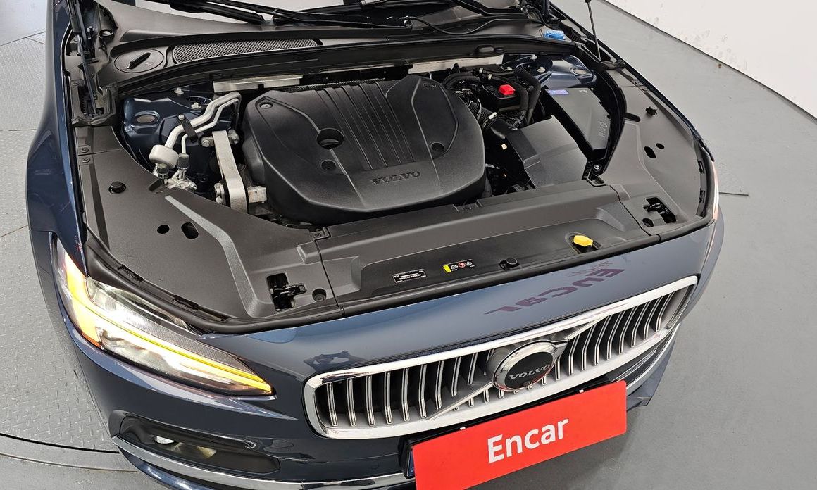 Volvo S90 2023