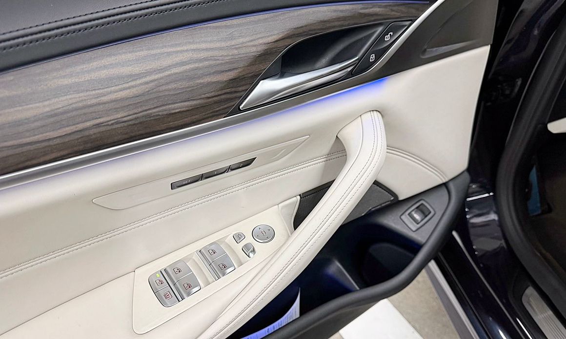 BMW 5-Series 2020