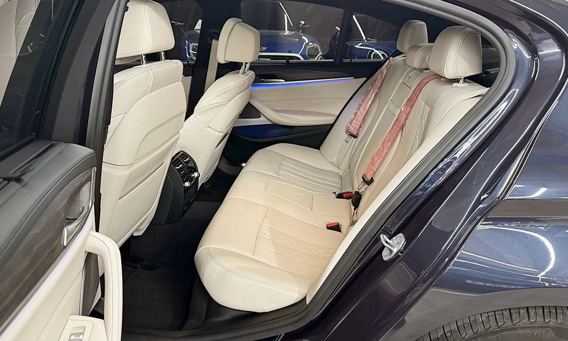 BMW 5-Series 2020