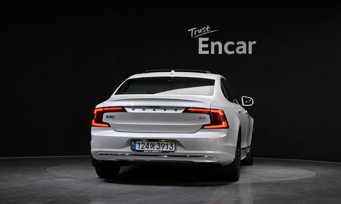 Volvo S90 2021