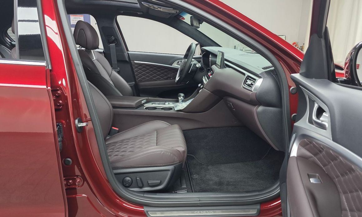 Genesis G70 2025
