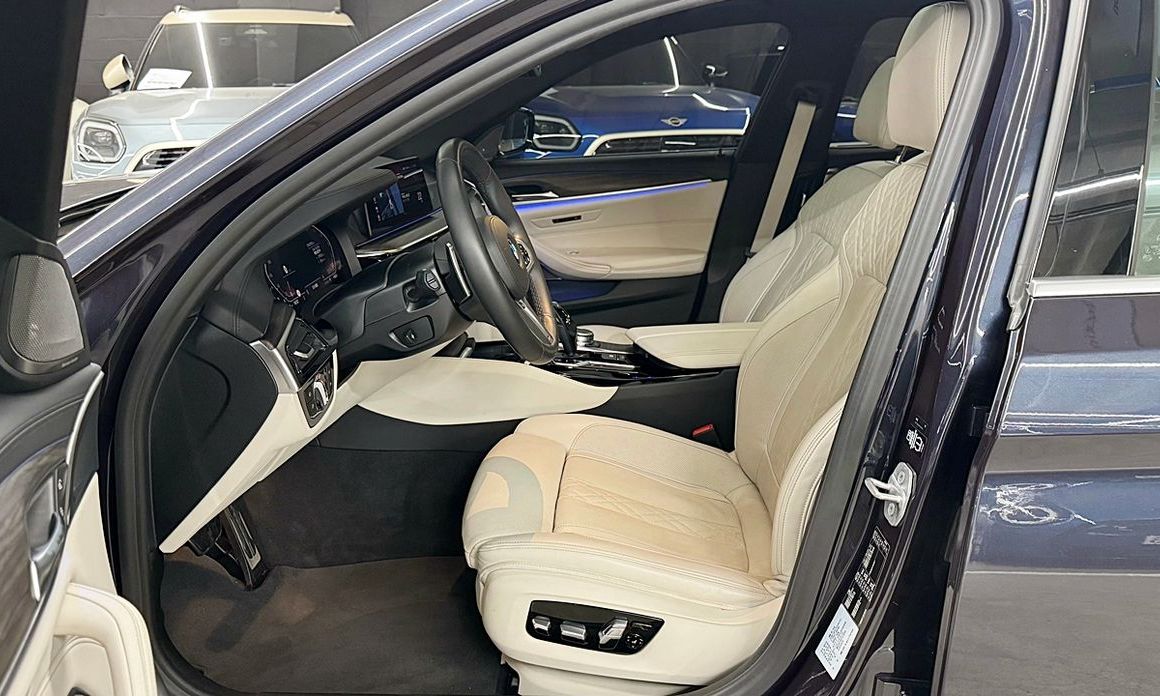 BMW 5-Series 2020