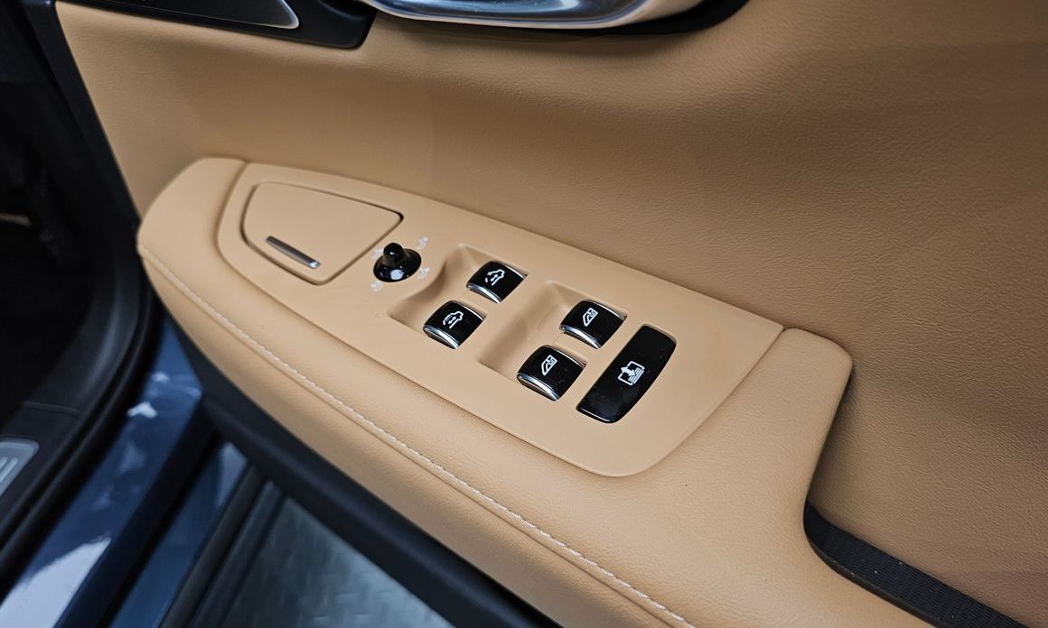 Volvo S90 2023