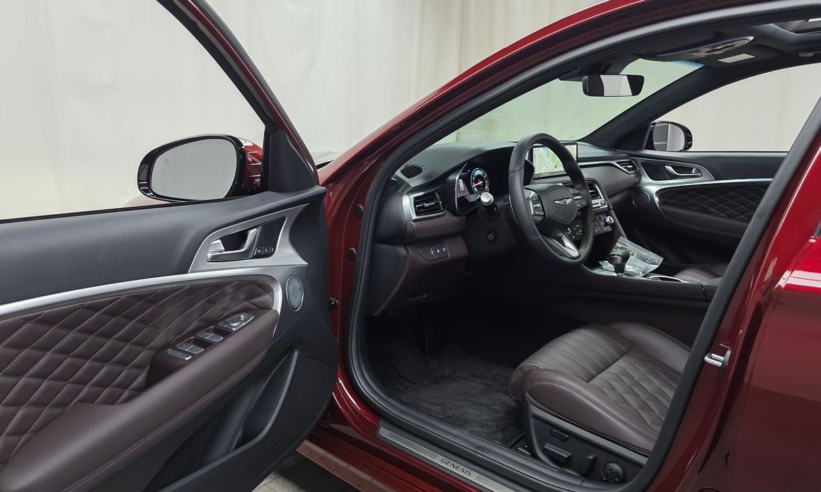 Genesis G70 2025