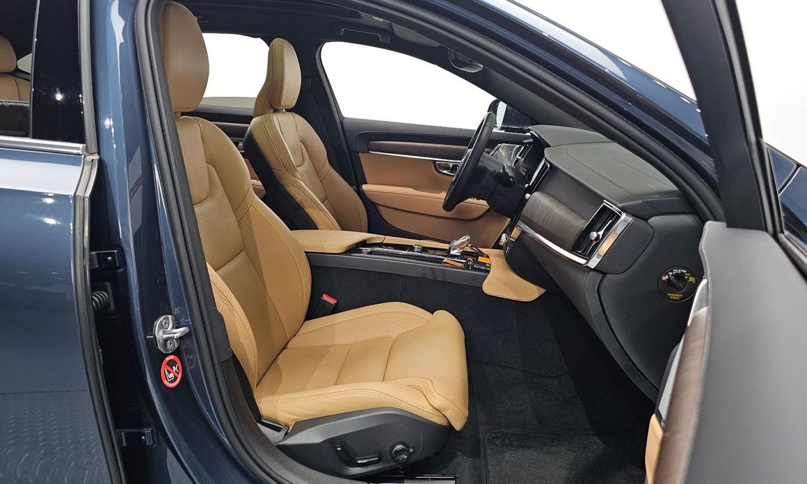 Volvo S90 2023