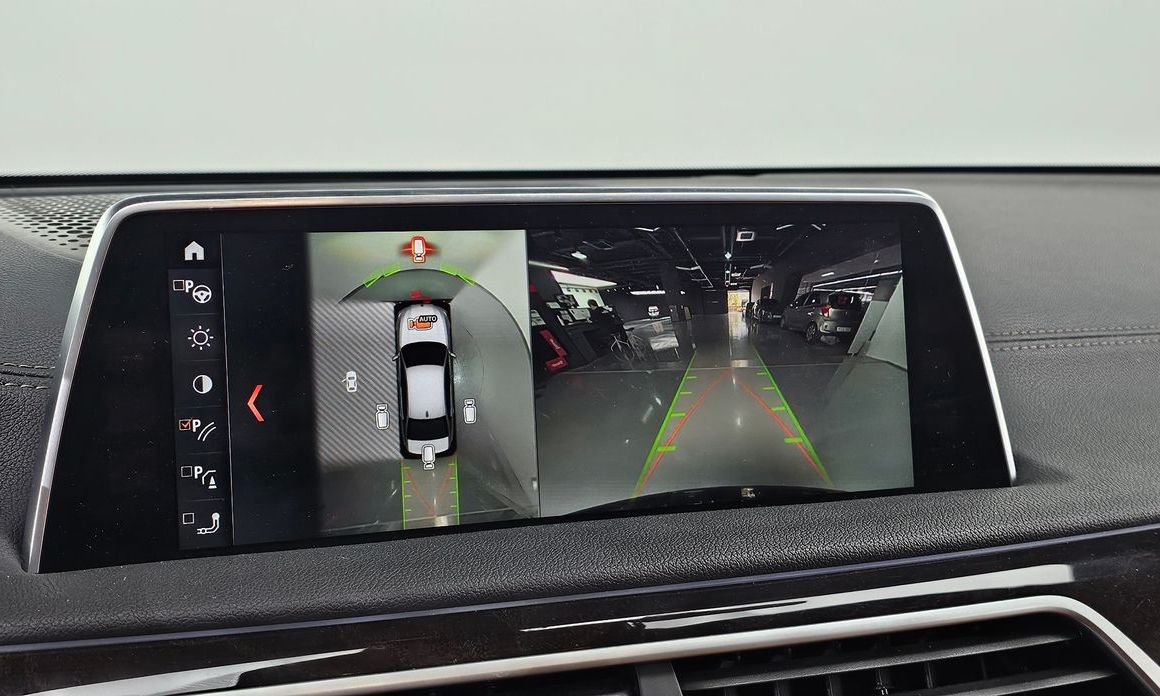 BMW 7-Series 2018