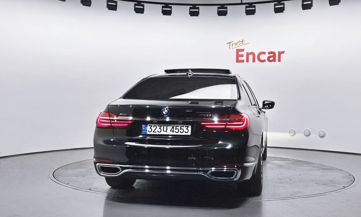 BMW 7-Series 2018