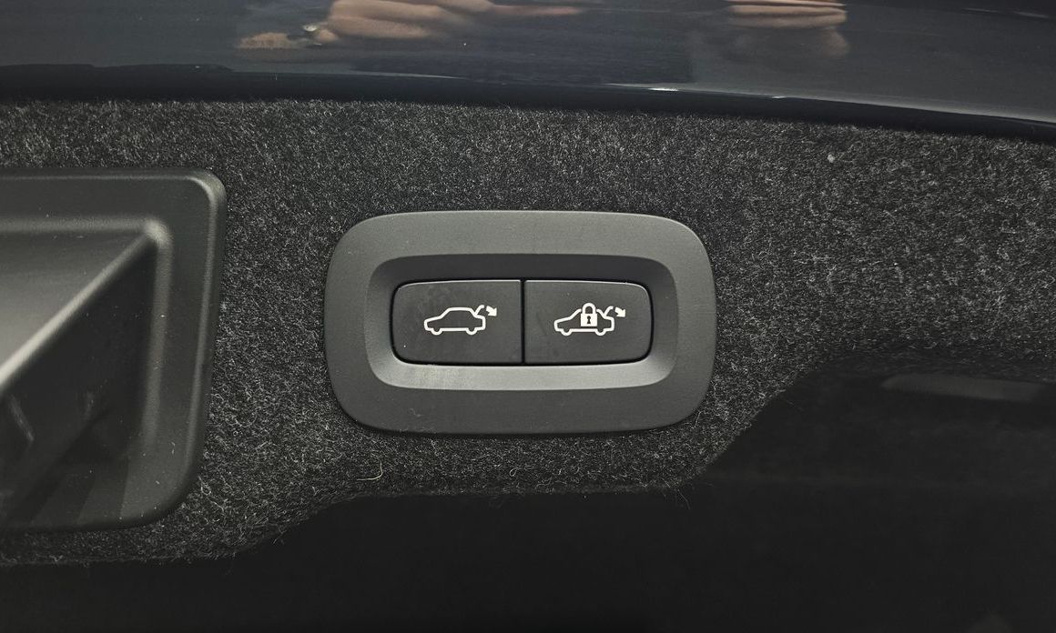 Volvo S90 2023