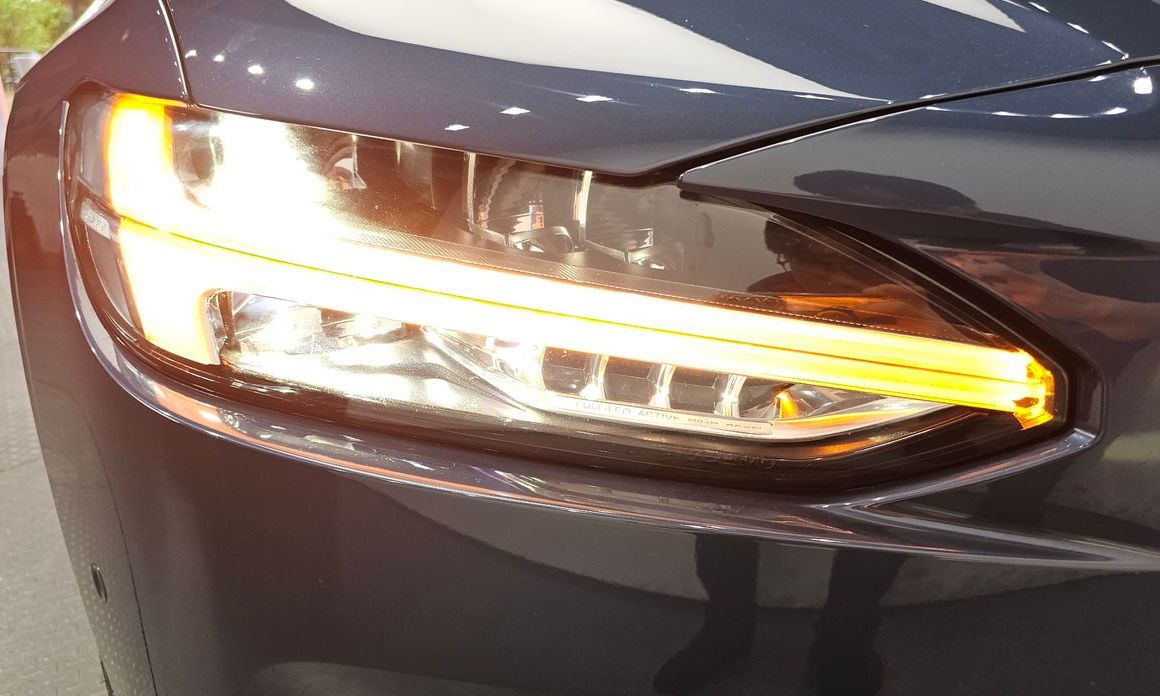 Volvo S90 2023