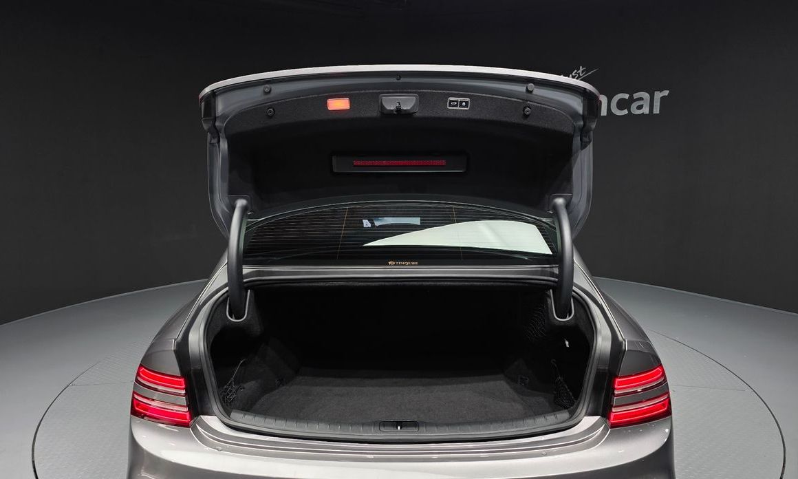 Genesis G80 2025