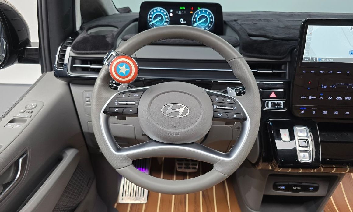 Hyundai Staria 2025
