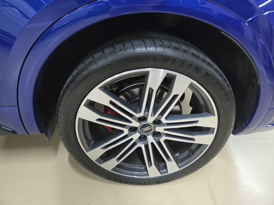 Audi SQ5 2022