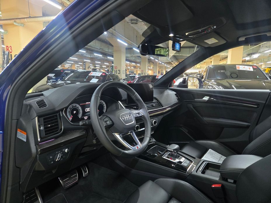 Audi SQ5 2022