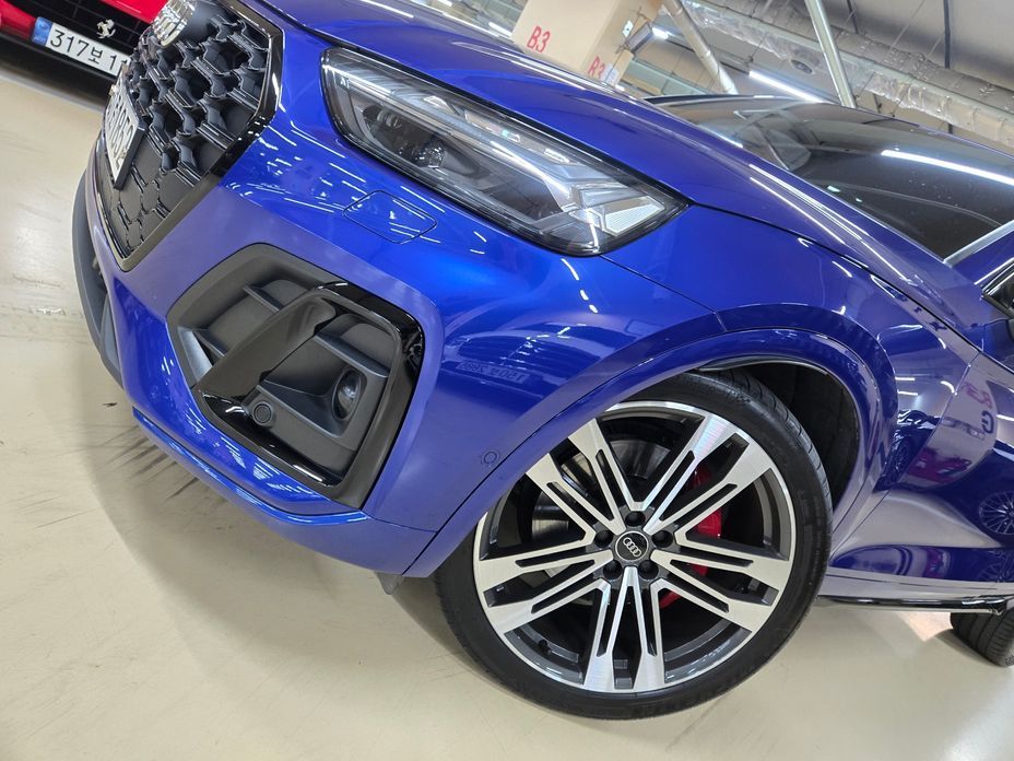 Audi SQ5 2022
