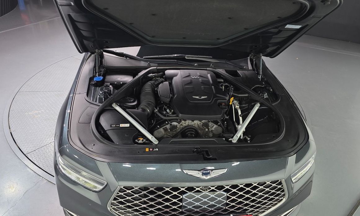 Genesis G90 2021