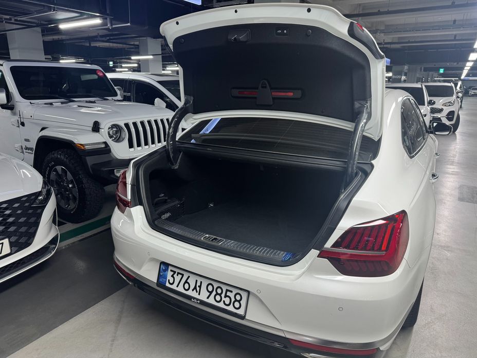 Kia K9 2025