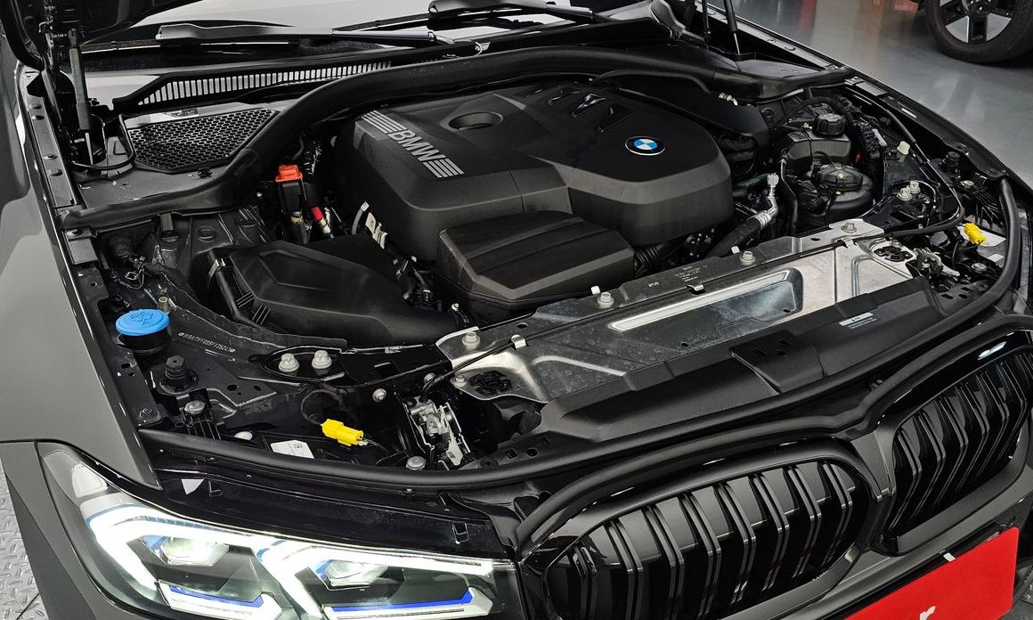 BMW 3-Series 2025