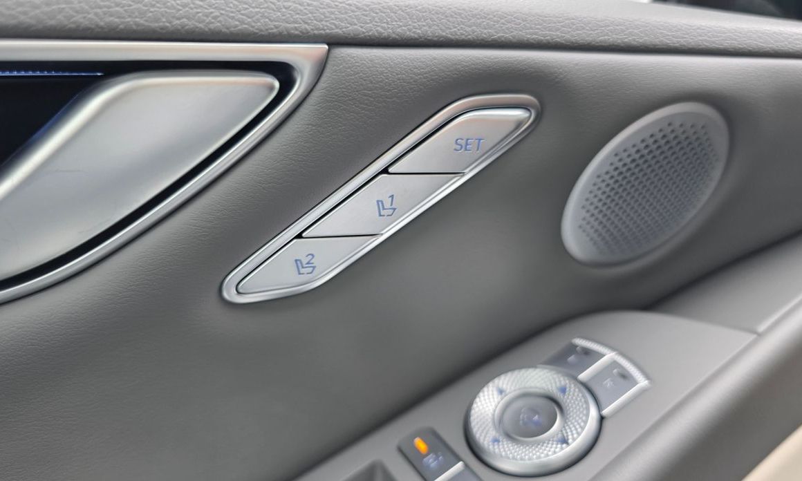 Genesis G80 2025