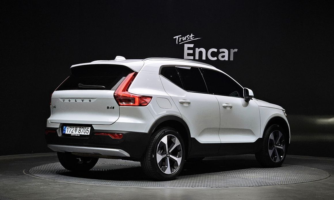 Volvo XC40 2023