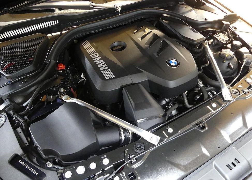 BMW 5-Series 2024