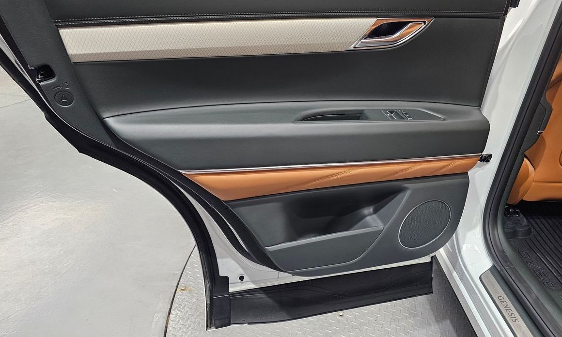 Genesis GV80 2025