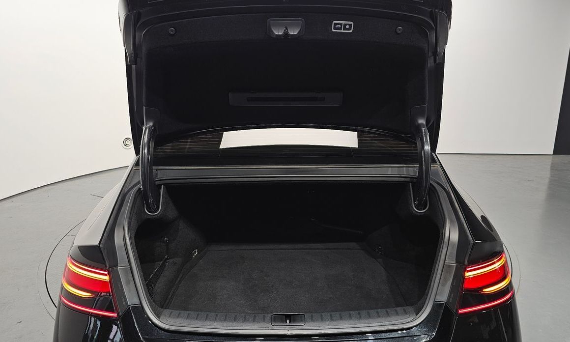 Genesis G90 2023
