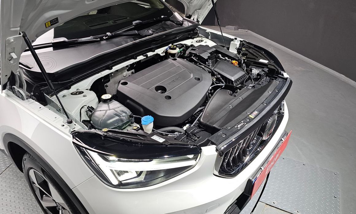 Volvo XC40 2023