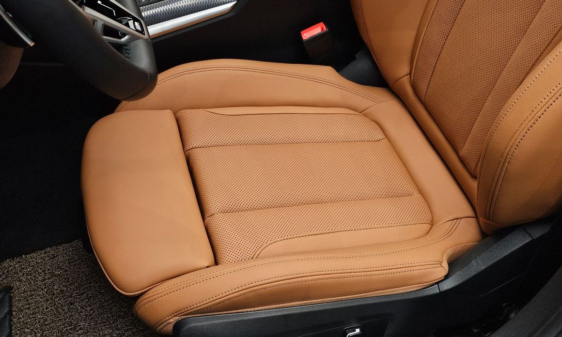 BMW 3-Series 2025
