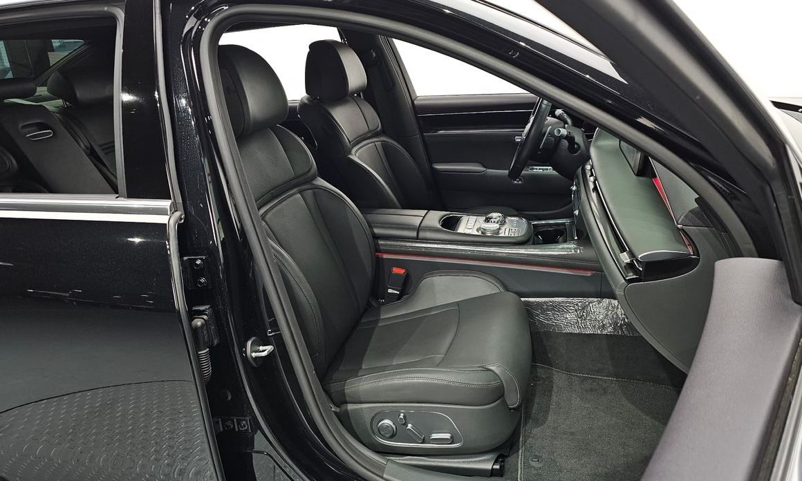 Genesis G90 2023