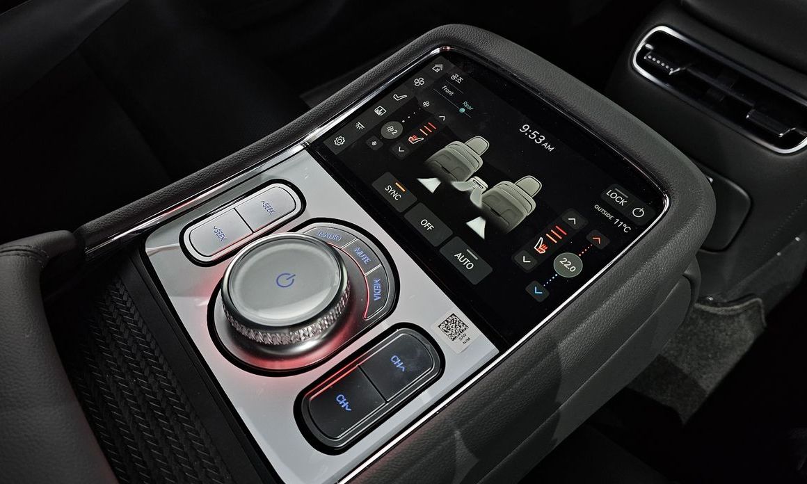 Genesis G90 2023