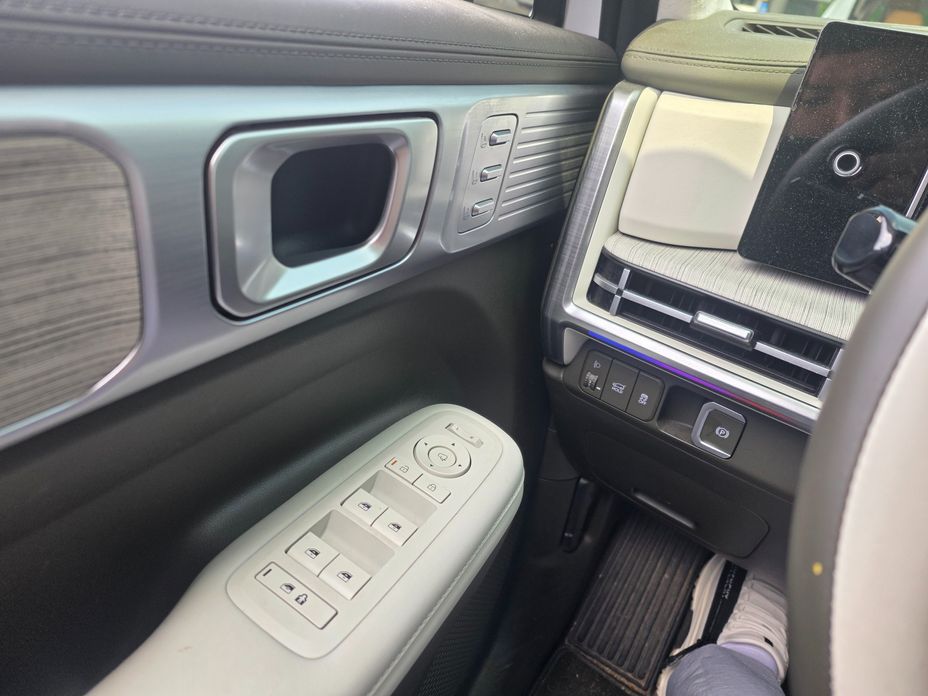 Hyundai Santafe 2025