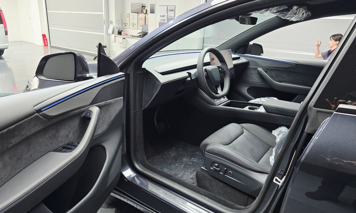 Tesla Model Y 2026