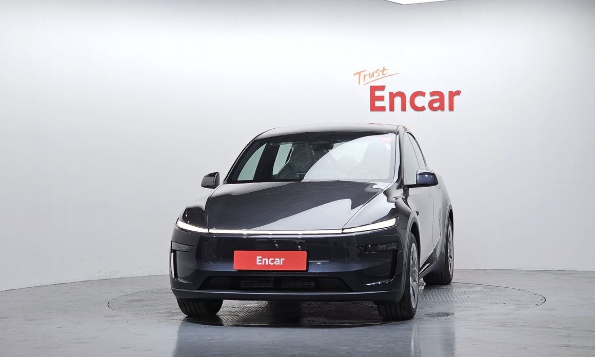 Tesla Model Y 2026