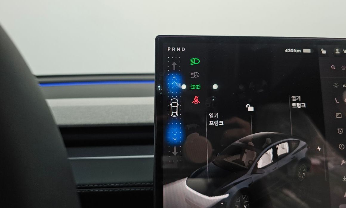 Tesla Model Y 2026