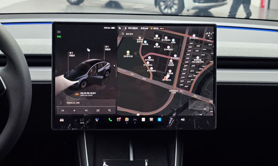 Tesla Model Y 2026