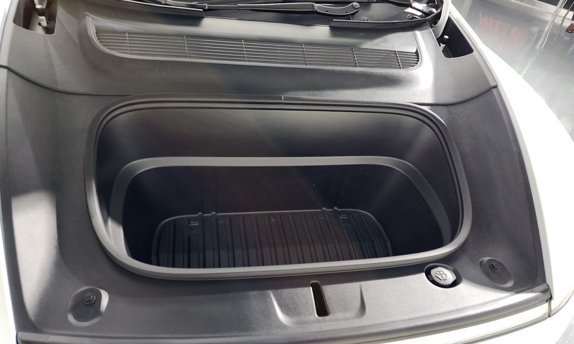 Tesla Model Y 2026