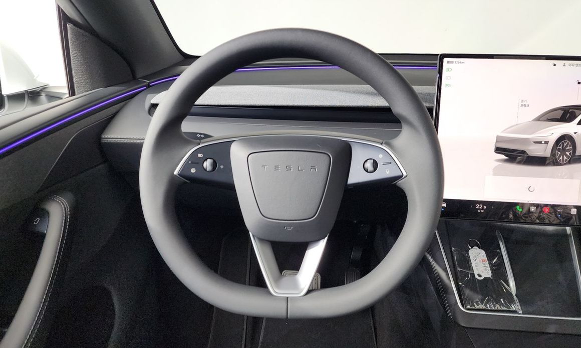 Tesla Model Y 2026