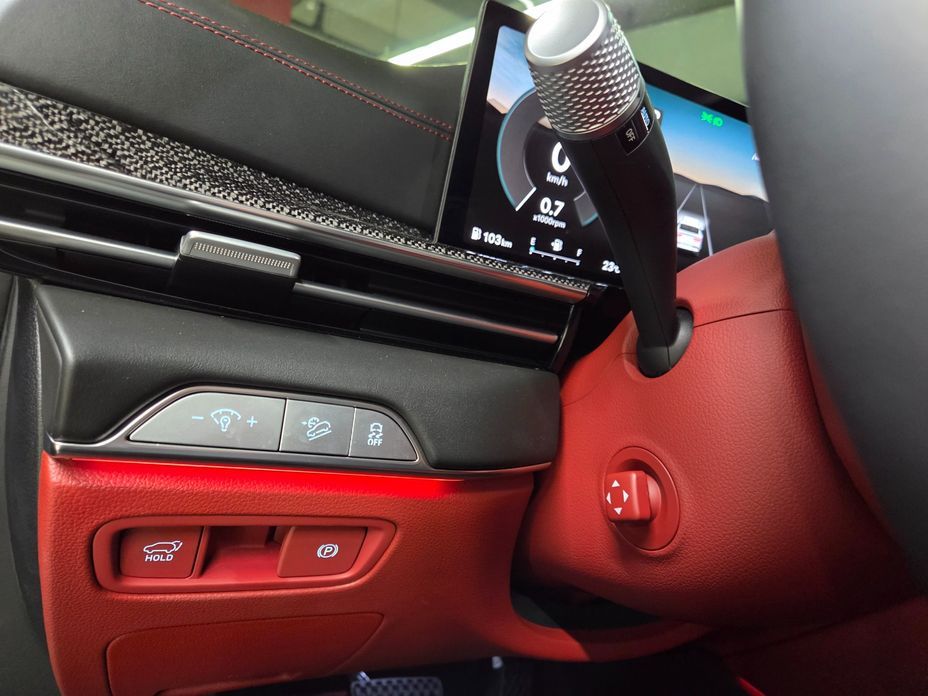 Genesis GV80 2024