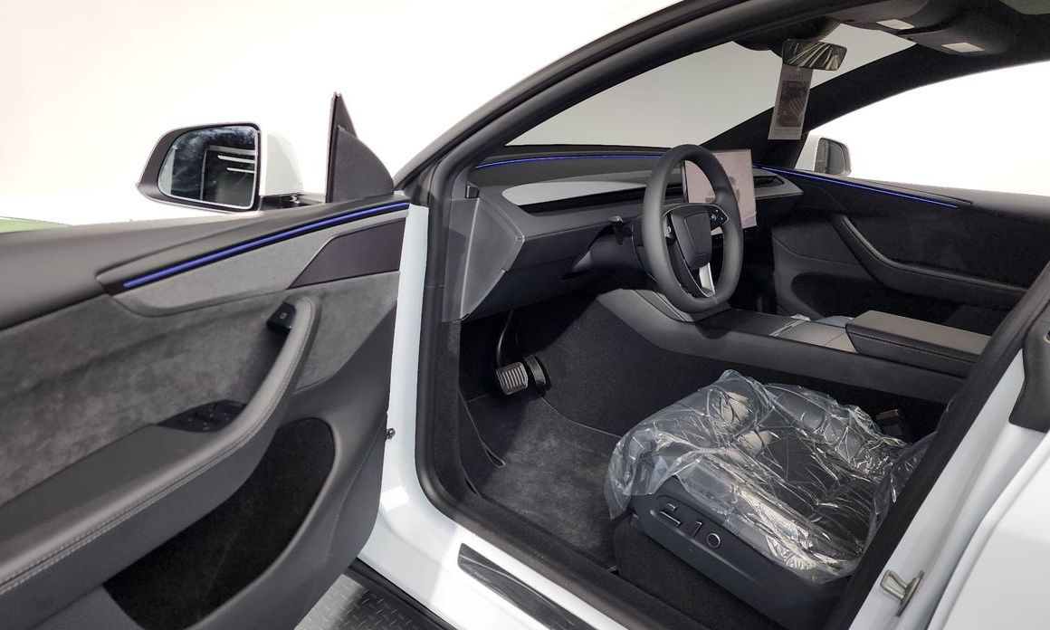 Tesla Model Y 2026