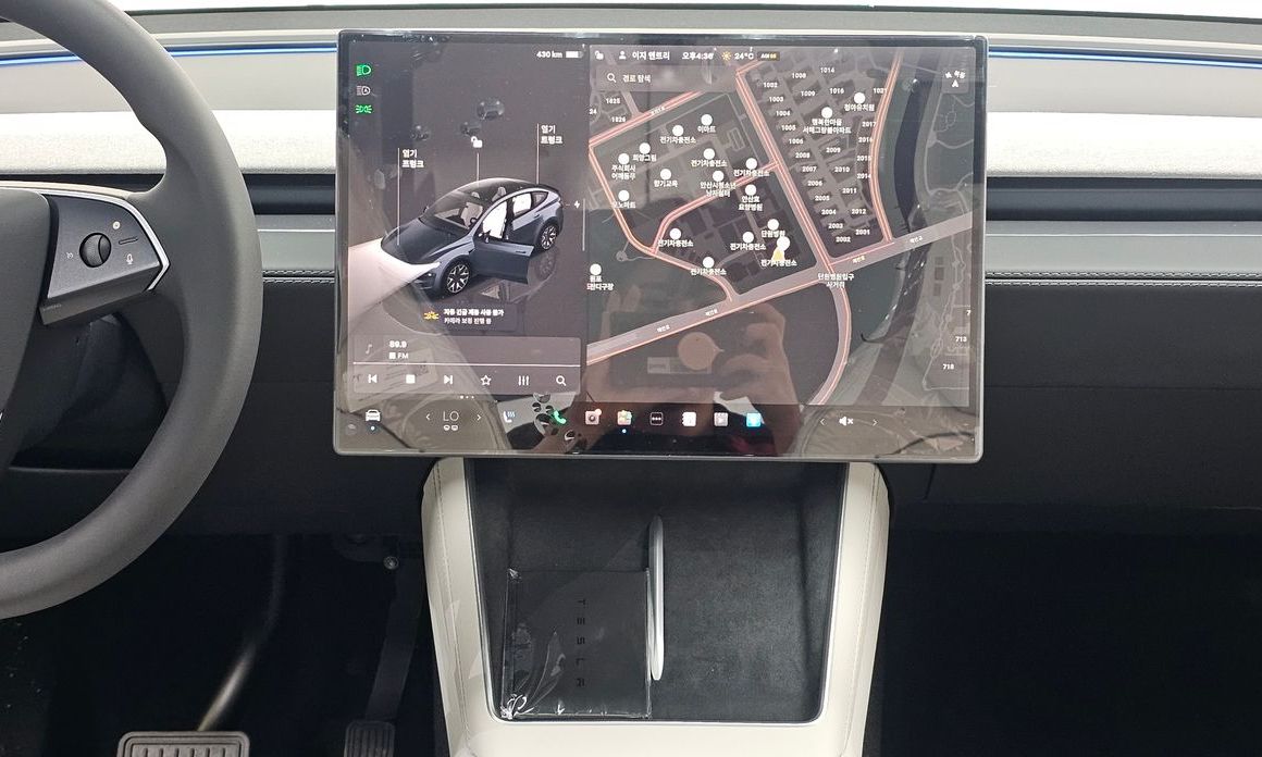 Tesla Model Y 2026