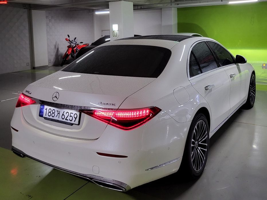 Mercedes-Benz S-Class 2022