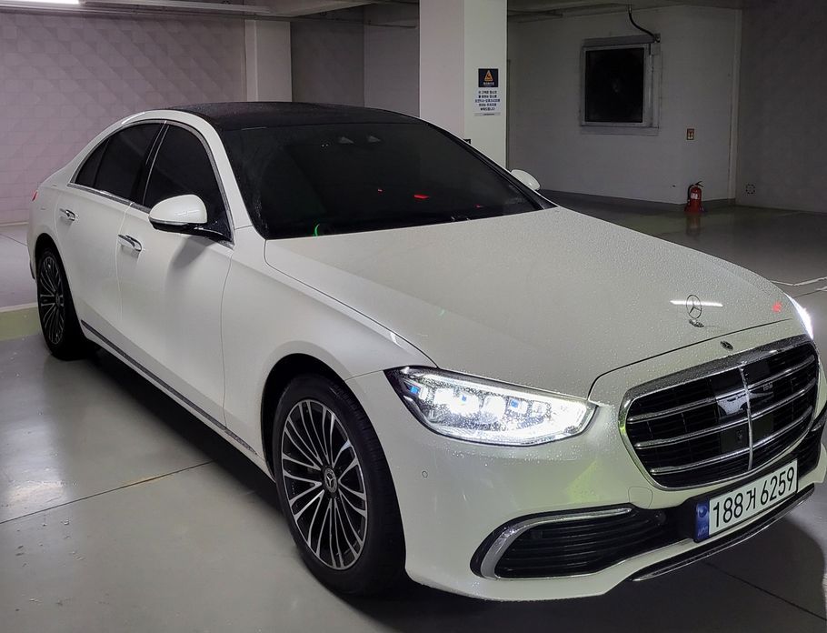 Mercedes-Benz S-Class 2022