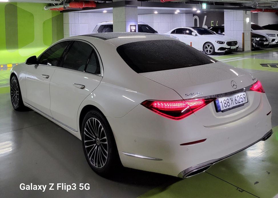 Mercedes-Benz S-Class 2022