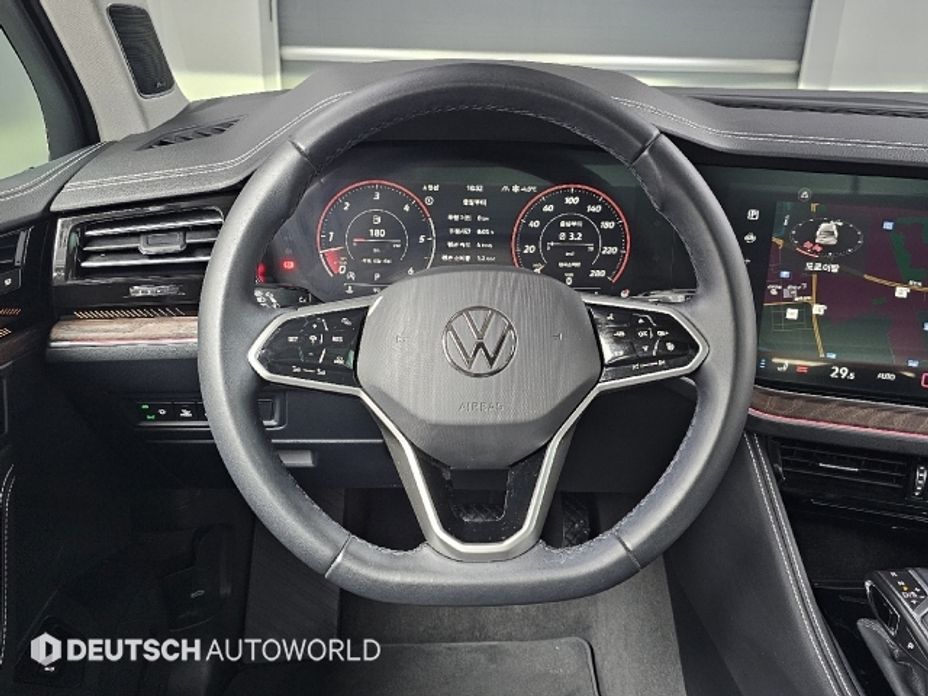 Volkswagen Touareg 2024