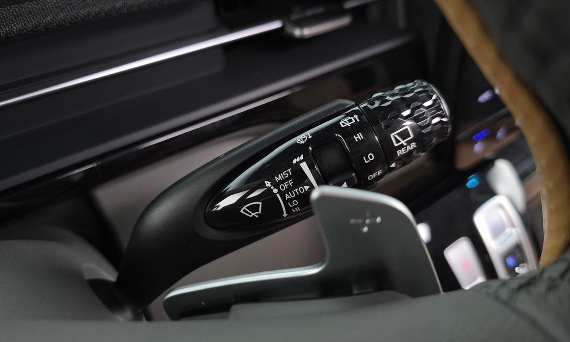 Hyundai Staria 2025