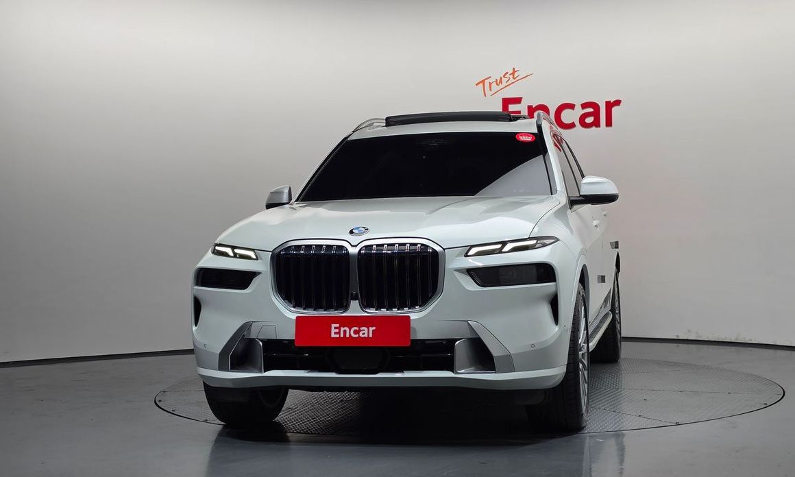 BMW X7 2024