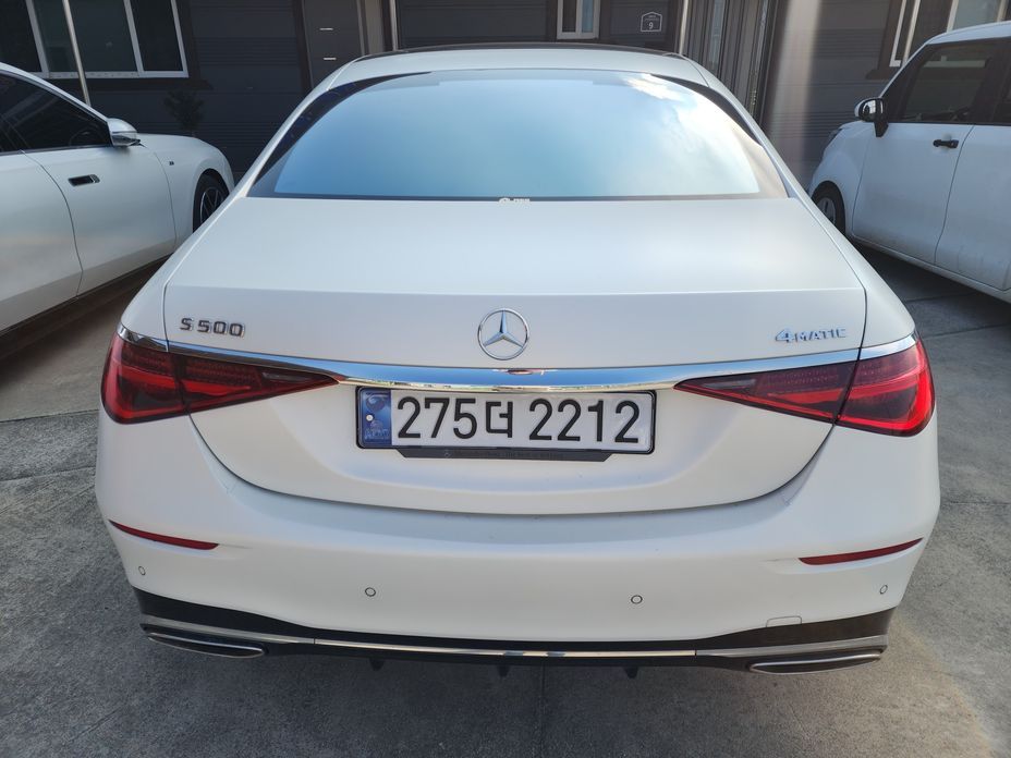 Mercedes-Benz S-Class 2023