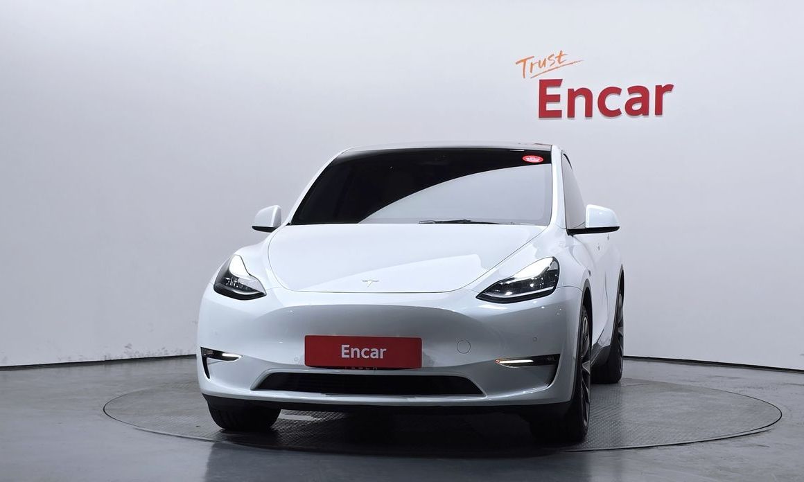 Tesla Model Y 2021