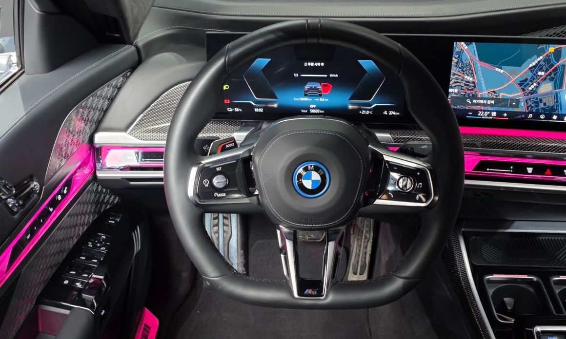 BMW i7 2024