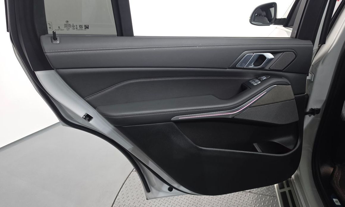 BMW X7 2024